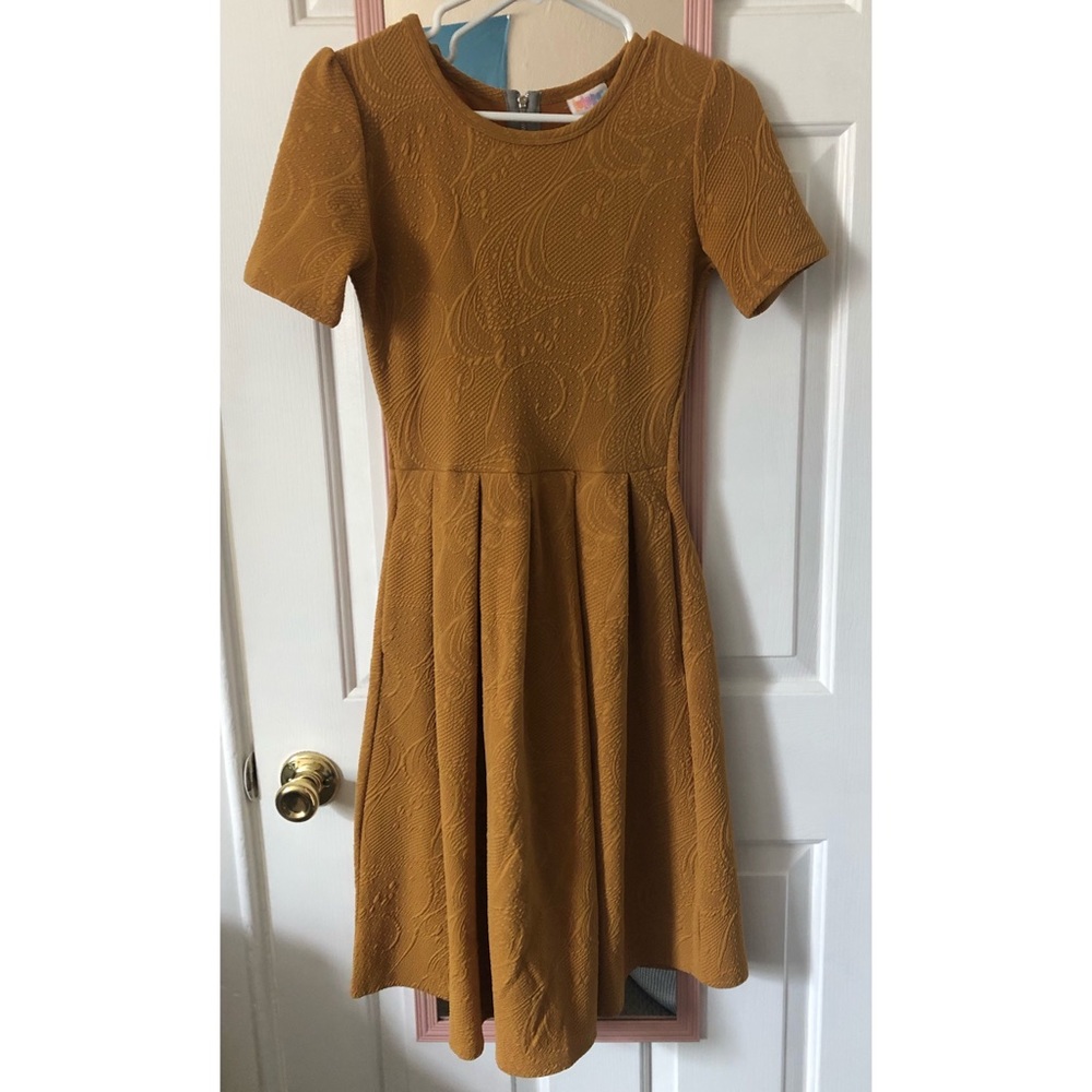 MIDI Length dress